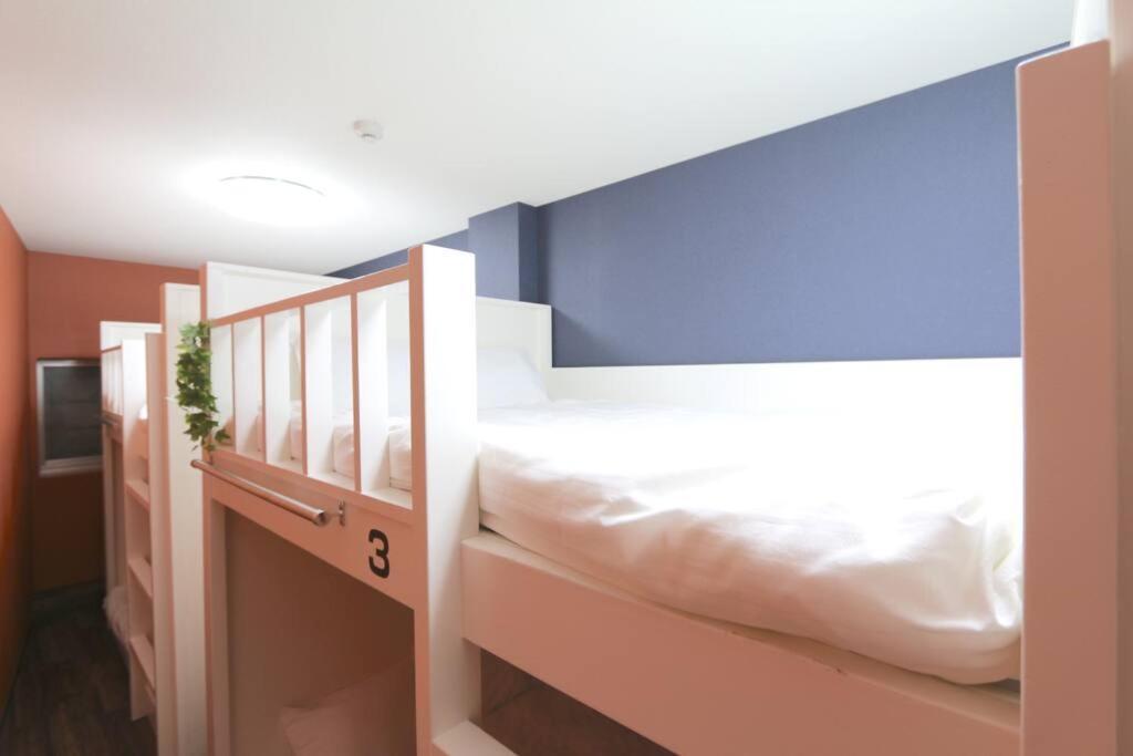 Guest House Eastwo 日本橋でんでんタウンまで徒歩4分の好立地 Osaka Eksteriør billede